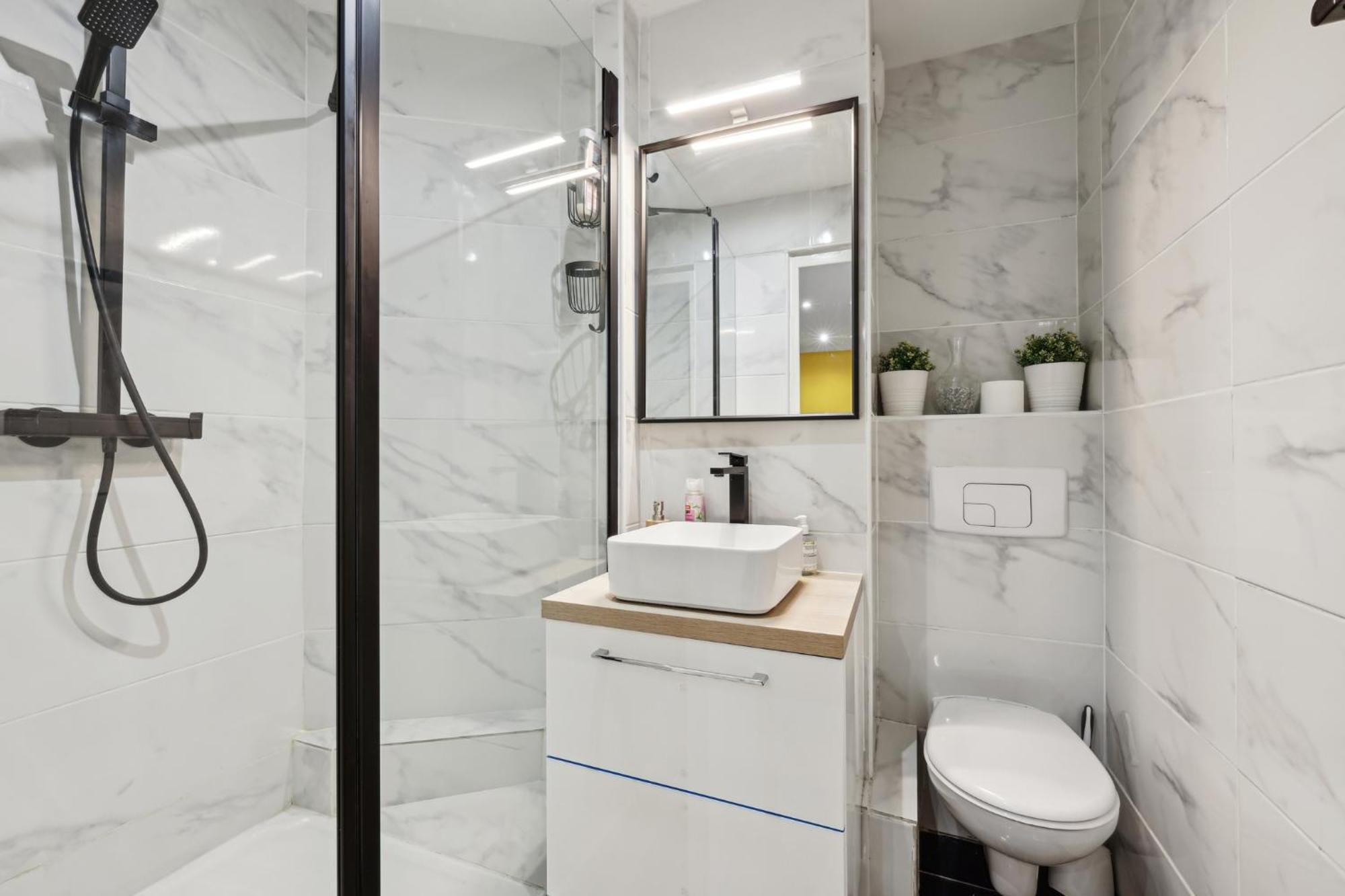 Grand F4 De 70M2 Pour 6 Personnes - Paris 12Eme Gare De Lyon, Orly Airport Leilighet Thiais Eksteriør bilde